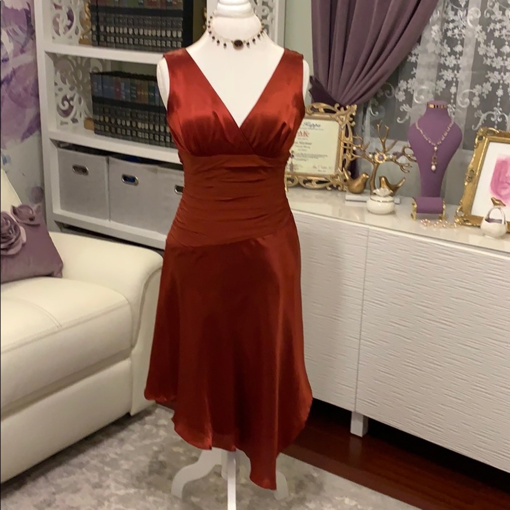 Silk dress rich red (rust)